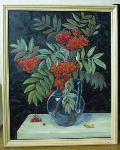 Рябина в вазе