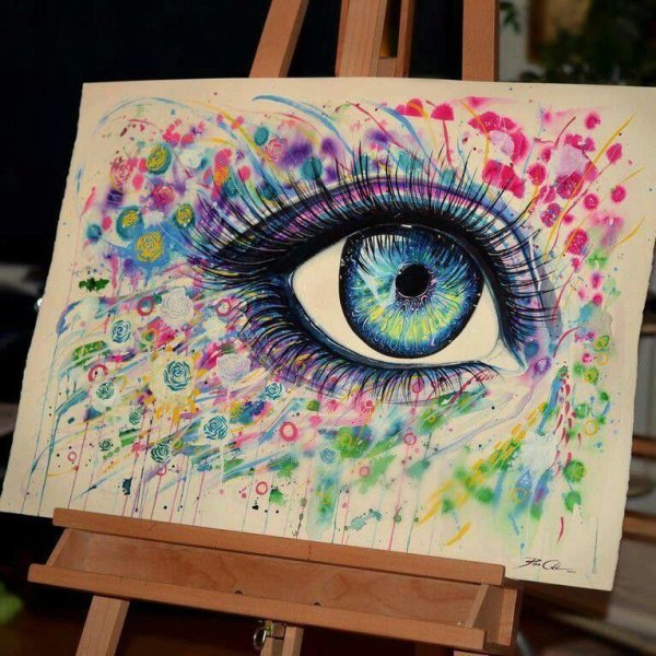 Рисовать глаз красками