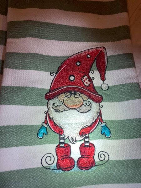 Гном гладью гномик вышивка