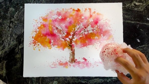 Рисование гуашью губкой