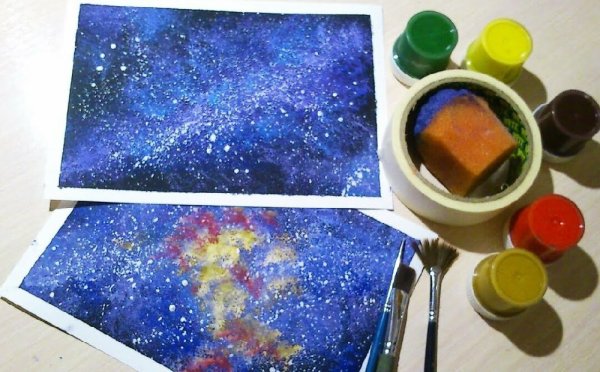Космос гуашью и губкой