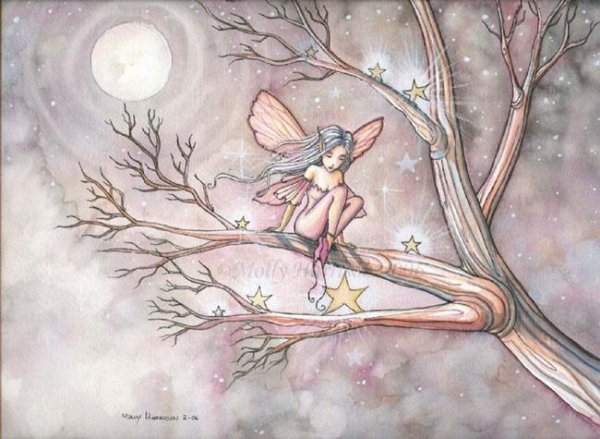 Фея на цветке