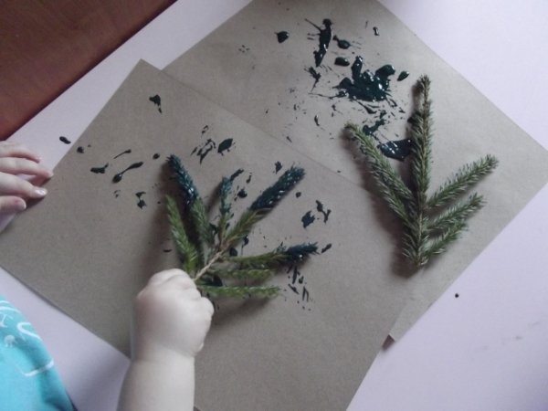 Рисование еловые веточки старшая группа