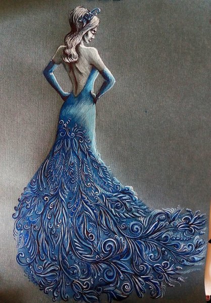 Женщина в Красном