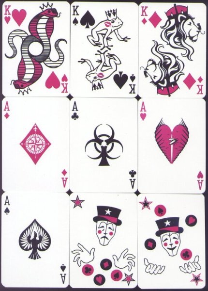 Игральные карты с персонажами мультфильмов