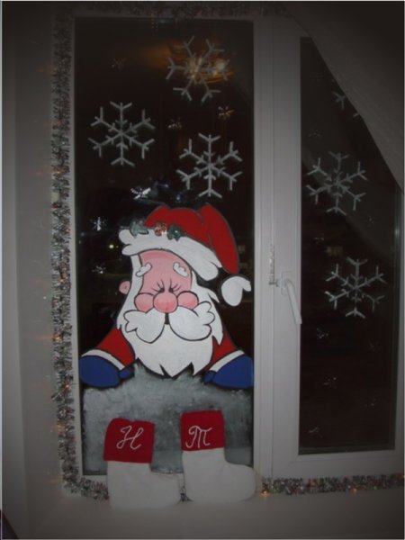 Украшение окон гуашью