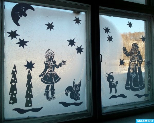 Украшение окон на новый год Снегурочка