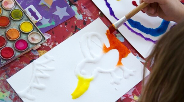 Рисование клеем и красками