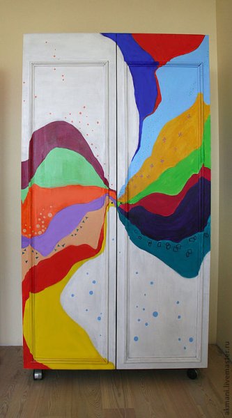 Разрисовать шкаф