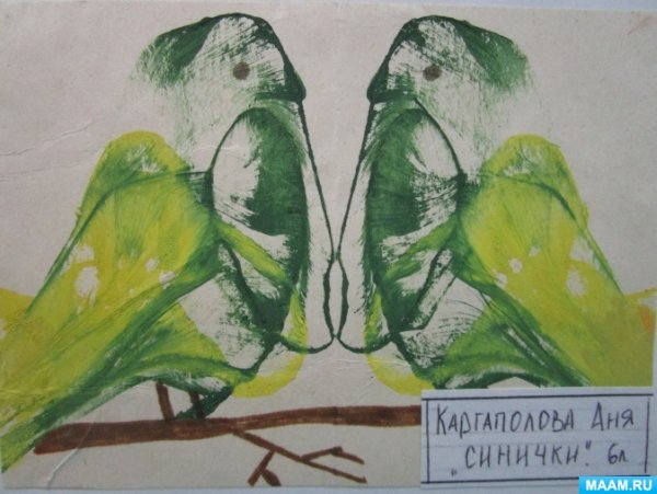 Рисование нитками и красками на бумаге