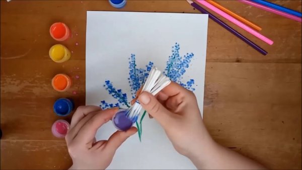 Рисование губкой и ватными палочками