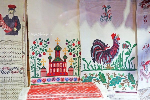 Цветной эскиз вышитого полотенца по мотивам народной