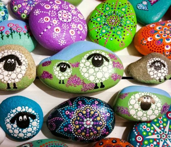 Роспись на камнях