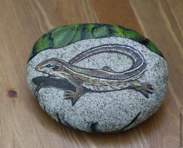 Роспись камней акриловыми красками