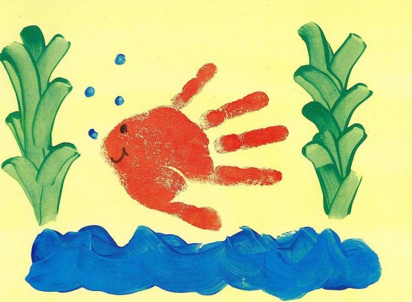 Рисуем насекомых пальчиками