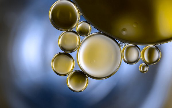 Капли масла в воде