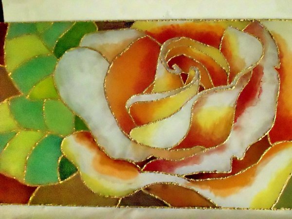 Витражная роспись розы