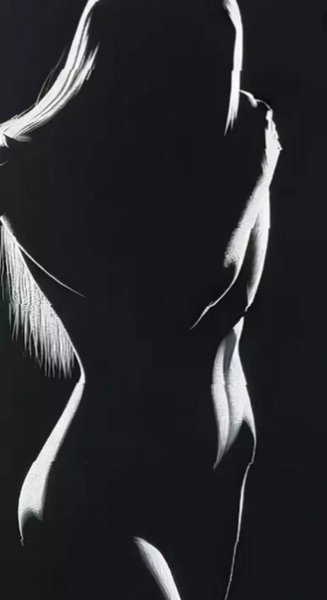 Силуэт женщины живопись