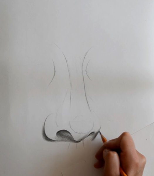 Нос карандашом легко кругленький