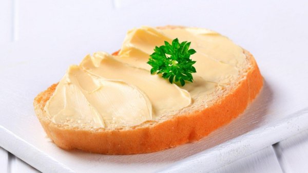Хлеб с маслом