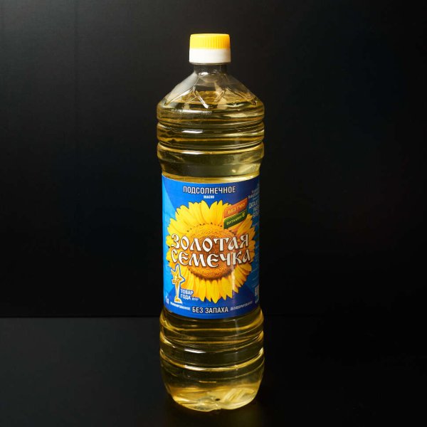 Масло подсолнечное Золотая семечка рафинированное 1л