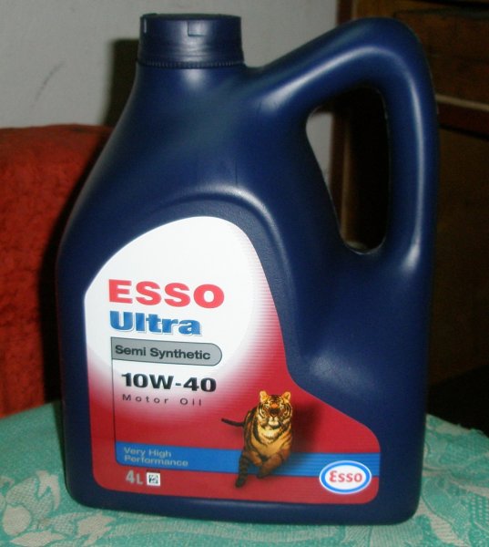 Масла 10w 40 полусинтетика ессо