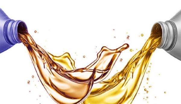 Моторное масло без фона