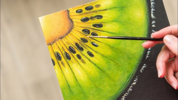 Киви акрилом