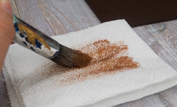 В В технике сухая кисть