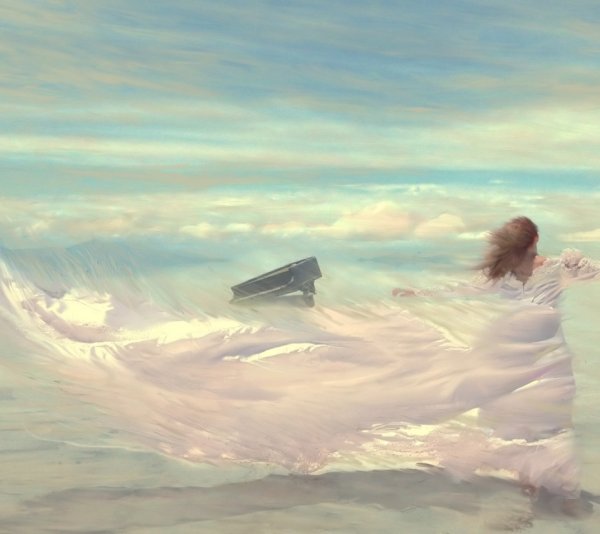 Девушка и летящие птицы арт