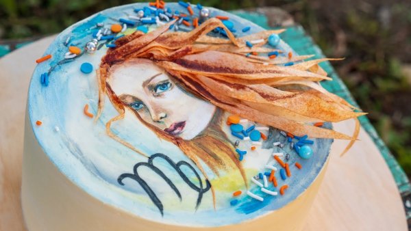 Рисование на торте