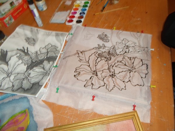 Перенос эскиза на ткань батик
