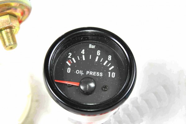 Датчик давления масла стрелочный КАМАЗ