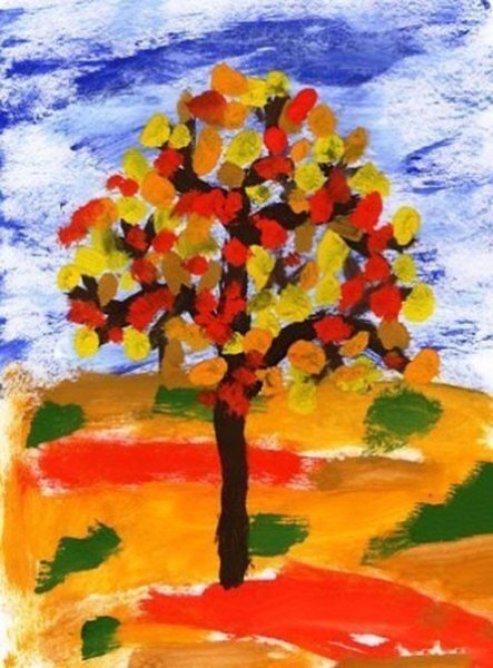 Рисование красками осеннее дерево