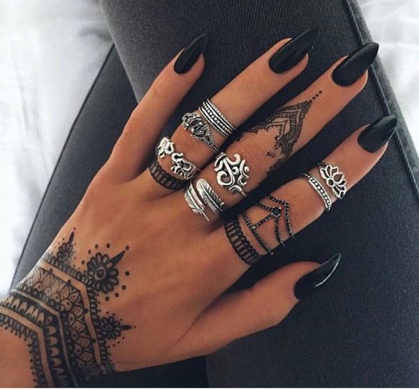 Хна для ногтей черная