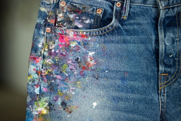 Акрил на джинсах