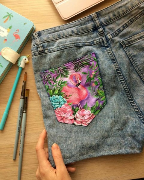 Роспись на кармане джинс