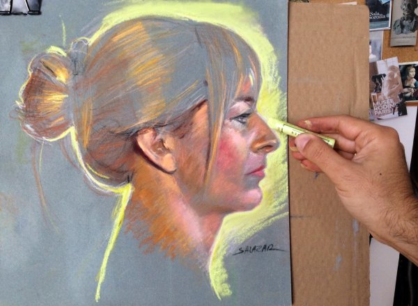 Люди пастелью