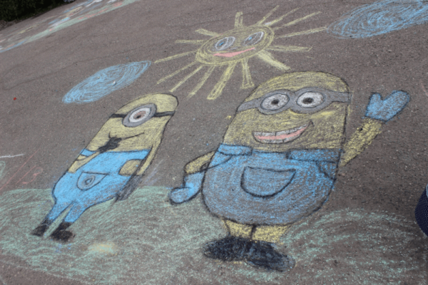 Рисунки на асфальте мелками