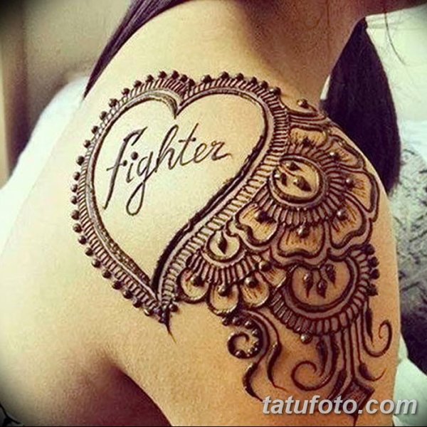 Рисунки хной на плече