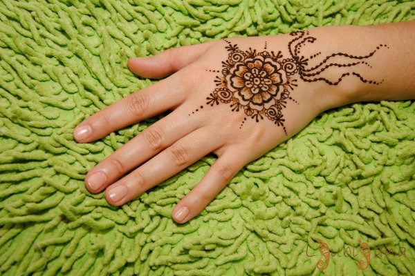 Хна для рисования на теле