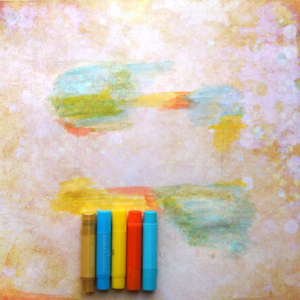 Море цветными карандашами