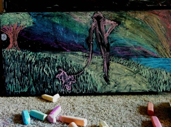 Рисунки цветными мелками на стене