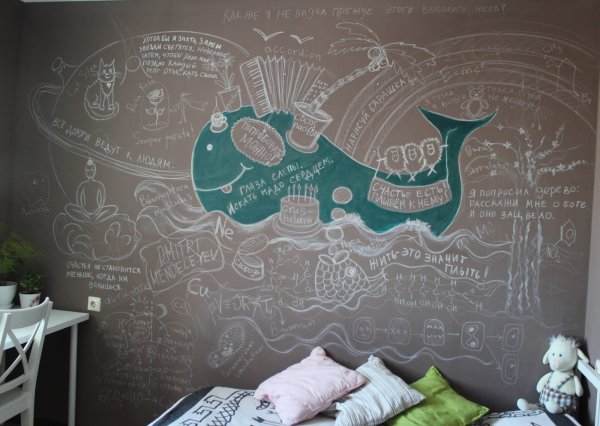 Роспись стен мелом