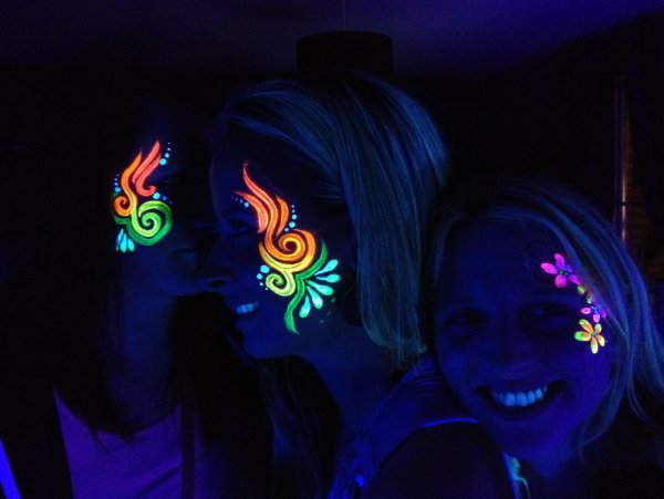 Цветные мелки для рисования на асфальте