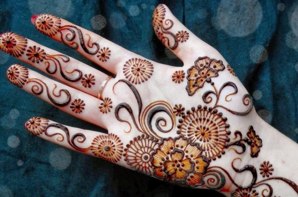 Скетчинг мехенди