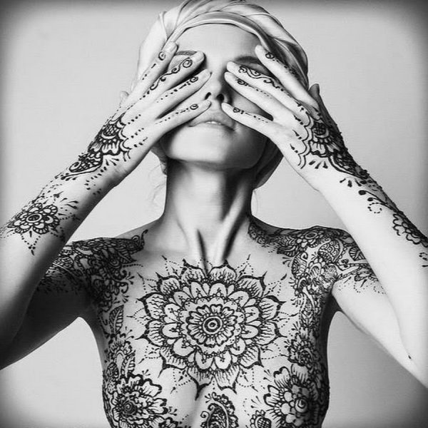 Мария Гинкас мехенди