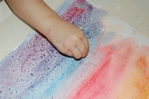 Рисование солью