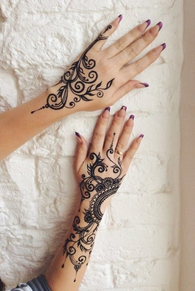 Тату хной на руке для девушек