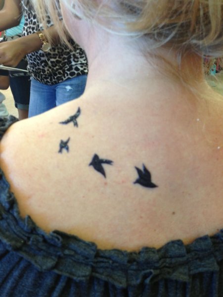 Птички хной